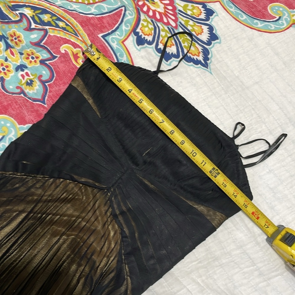 Sue Wong little black dress with gold metallic undertones - Picture 7 of 8